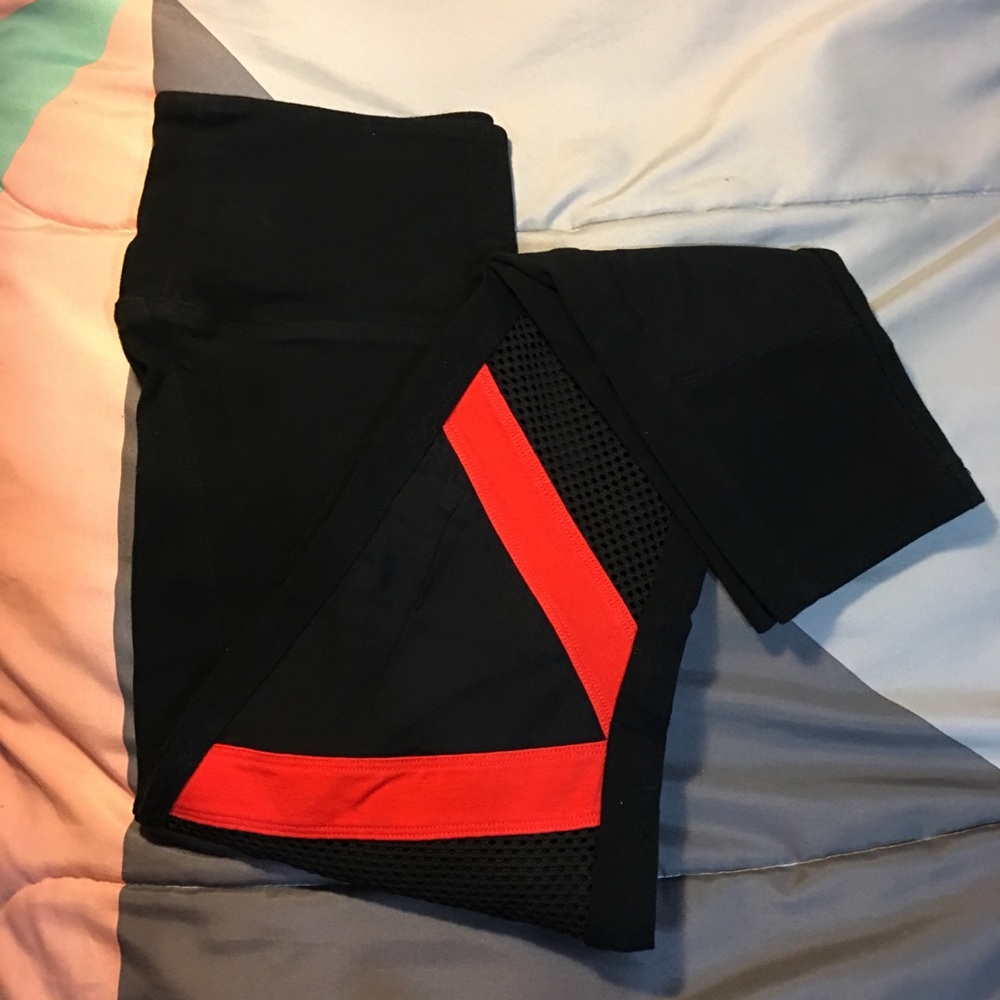 VS PINK RED ANKLE LEGGINGS 💞